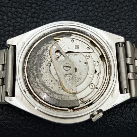 Vintage 1991 Seiko Automatic Mens Silver Watch W/daydate & Gold accents - Picture 9 of 10